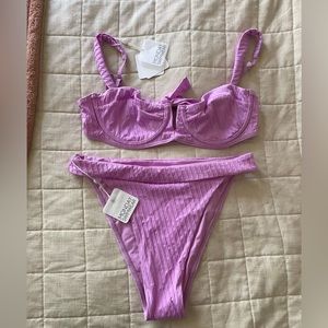 NWTs Monday swimwear Clovelly Top & Argentina Bottoms size M